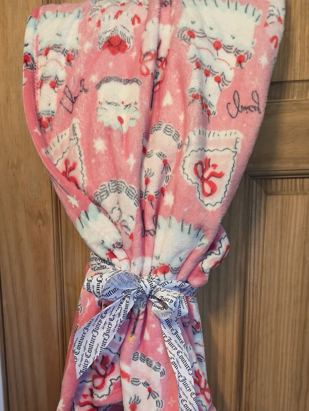 Juicy Couture Cherry Cakes Throw Blanket - Picture 2 of 4